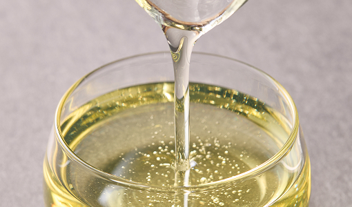 圧搾一番搾りの菜種油