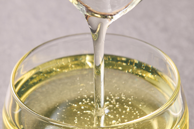 圧搾一番搾りの菜種油