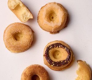 ふわふわ焼きドーナツ